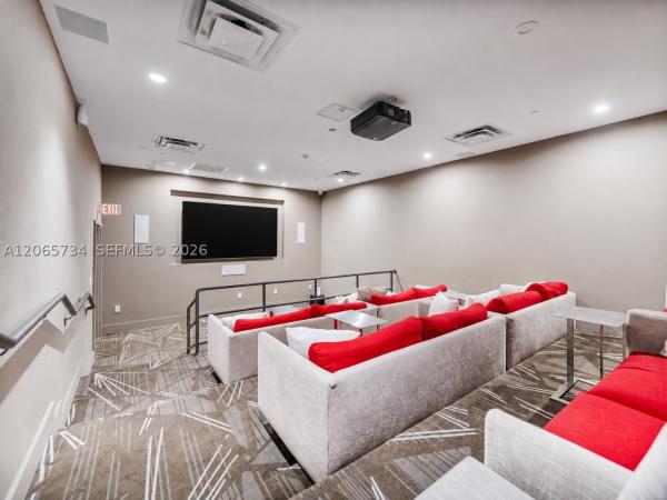 Arlen Beach, 5701 Collins Ave #319, Miami Beach, Florida 33140, image 3