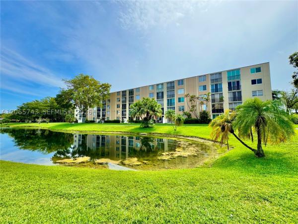 Cascades Of Lauderhill, 7840 NW 50th St #102, Lauderhill, Florida 33351, image 2