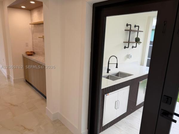 1055 NW 143rd St, Unincorporated Dade County, Florida 33168, image 3