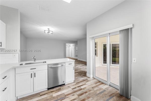 6649 Via Regina ##, Boca Raton, Florida 33433, image 2