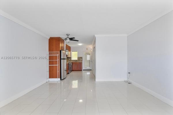 Meridian Manor, 851 Meridian Ave #24, Miami Beach, Florida 33139, image 2