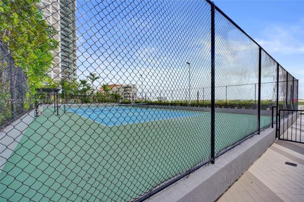 Hyde Midtown, 121 NE 34th St #2705, Miami, Florida 33137, image 2