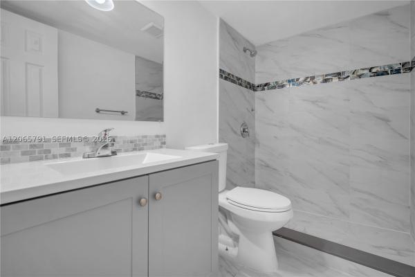 414 SE 14th St #1-8, Fort Lauderdale, Florida 33316, image 1