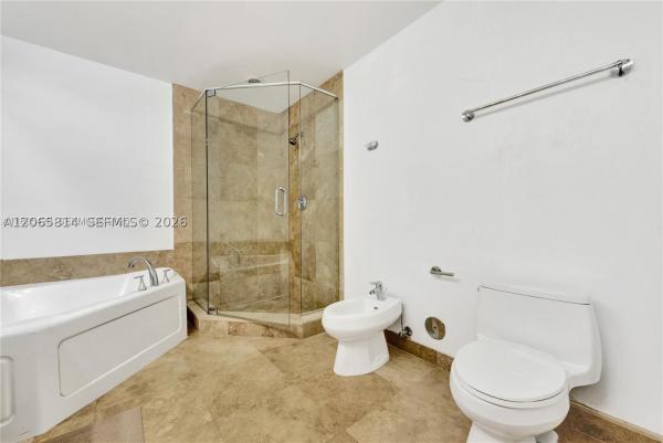 3030 Aventura, 3030 NE 188th St #603, Aventura, Florida 33180, image 2