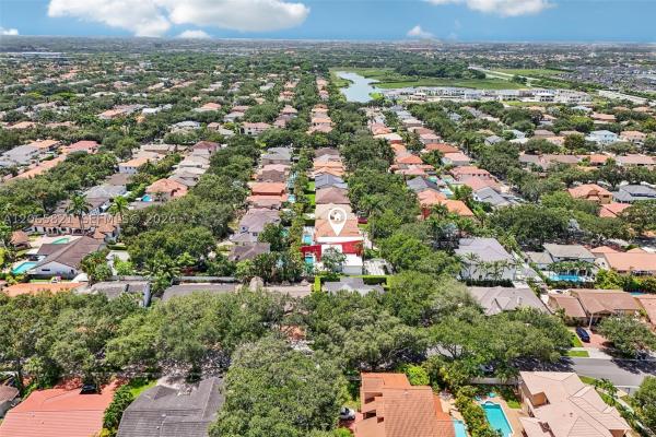 Royal Oaks, 16581 NW 84th Ave, Miami Lakes, Florida 33016, image 2