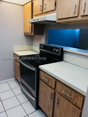 Hampton Court, 5831 Washington St #41, Hollywood, Florida 33023, image 1