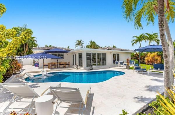 Garden Isles, 261 SE 4th St, Pompano Beach, Florida 33060, image 3