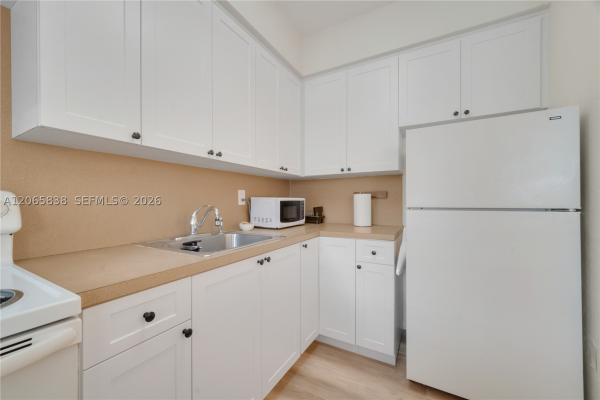 Realty Securities Corporation, 2893 SW 37th Ct, Miami, Florida 33134, image 2