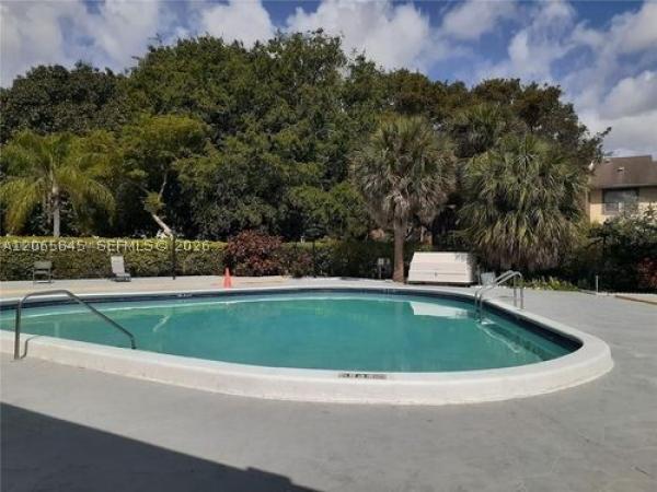 Heritage Circle, 4354 NW 9th Ave #14-3F, Deerfield Beach, Florida 33064, image 3