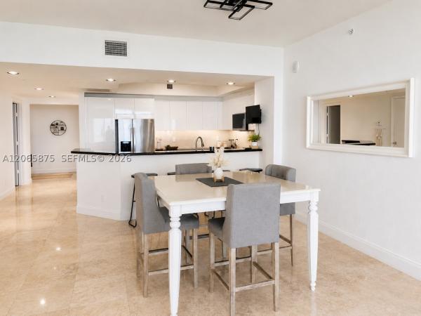 One Fifty One At Biscayne, 14951 Royal Oaks Ln #1501, North Miami, Florida 33181, image 2