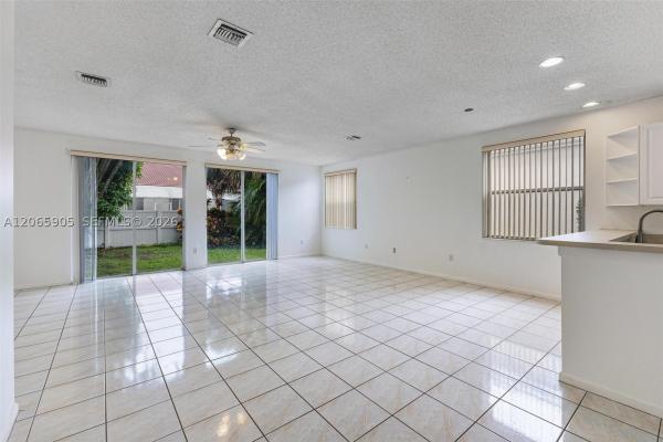 Classics At Bear Lakes, 2138 Chagall Cir, West Palm Beach, Florida 33409, image 2