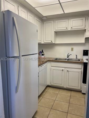 Harbor View, 1535 SE 15th St #209, Fort Lauderdale, Florida 33316, image 3