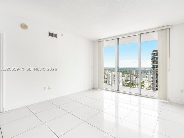 Opera Tower, 1750 N Bayshore Dr #5309, Miami, Florida 33132, image 1