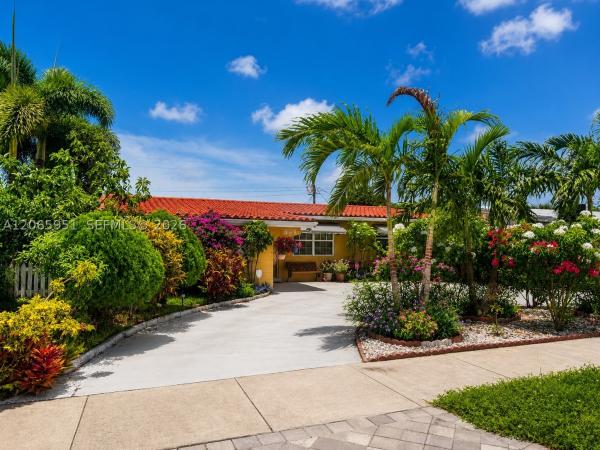 Patterson Park, 201 NE 57th Ct, Oakland Park, Florida 33334, image 2