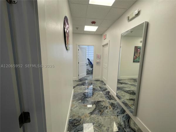 2920 NE 207th St #801, Aventura, Florida 33180, image 1