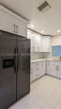 460 Lakeview Dr #4, Weston, Florida 33326, image 2
