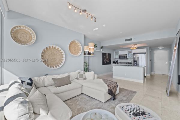 888 Biscayne Blvd #4203, Miami, Florida 33132, image 3