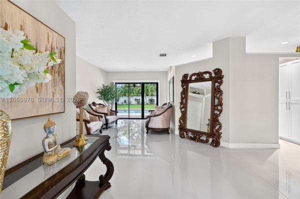 Majestic Bay, 12617 NW 23rd St, Pembroke Pines, Florida 33028, image 2