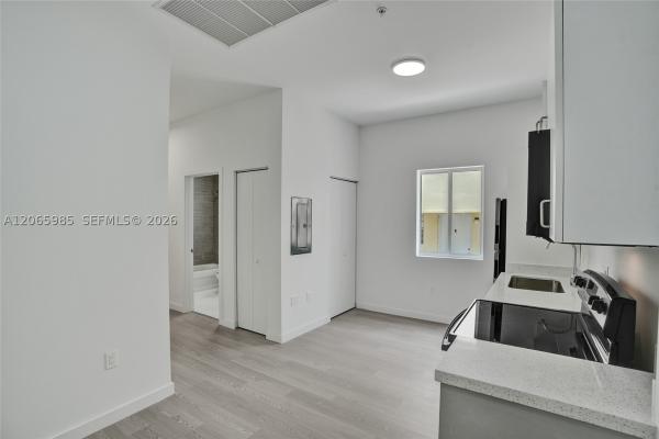 1567 NW 1st St #14, Miami, Florida 33125, image 1