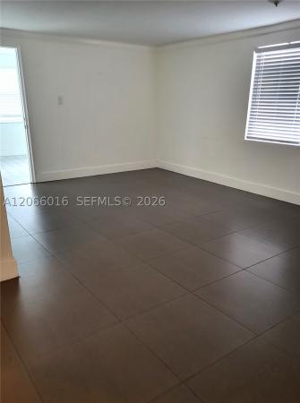 Michelle, 3582 NE 171st St #101, North Miami Beach, Florida 33160, image 3