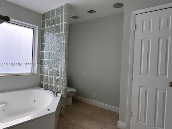 Stonebridge, 11907 Jennifer Way #1, Cooper City, Florida 33026, image 2