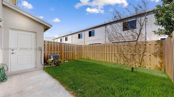 Forest Park Villas, 388 NW 12th Pl, Florida City, Florida 33034, image 3