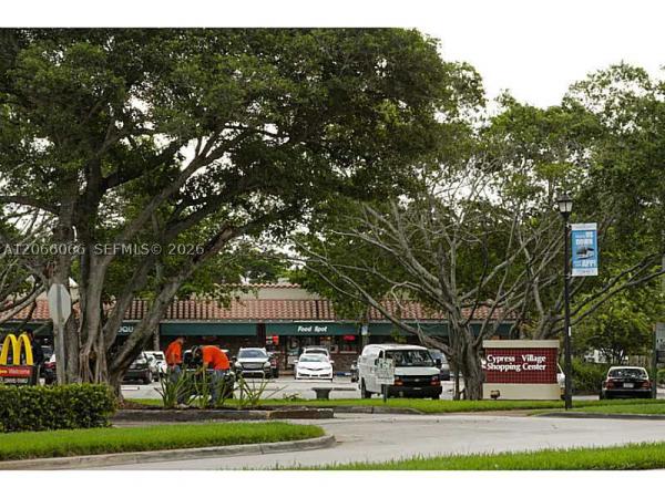 7400 Miami Lakes Dr #D-107, Miami Lakes, Florida 33014, image 3