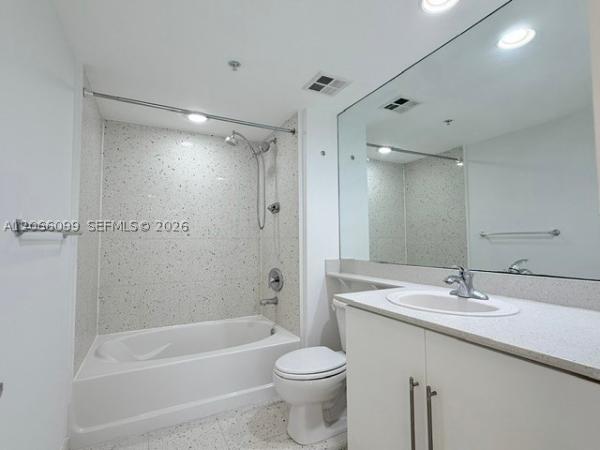 One Miami East, 335 S Biscayne Blvd #3408, Miami, Florida 33131, image 3