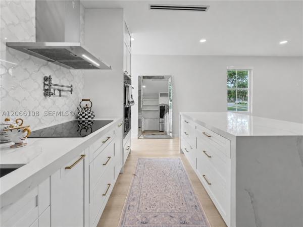 13837 SW 273rd Ter, Homestead, Florida 33032, image 2