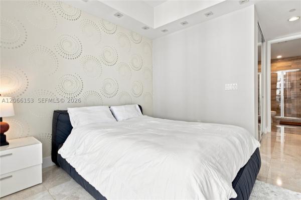 Tdr Tower 3, 15811 Collins Ave #2802, Sunny Isles Beach, Florida 33160, image 2