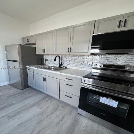 Hialeah Residential, 568 E 49th St, Hialeah, Florida 33013, image 1