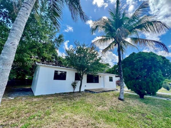 Entin Estates, 2460 NW 179th St, Miami Gardens, Florida 33056, image 1