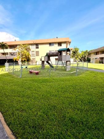 840 NW 87th Ave #406, Unincorporated Dade County, Florida 33172, image 2
