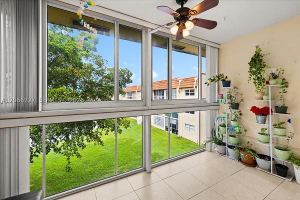 Sunrise Lakes 3, 2911 N Pine Island Rd #311, Sunrise, Florida 33322, image 1