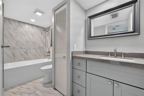 Village Of Sandalwood Lakes North, 151 Heritage Way, West Palm Beach, Florida 33407, image 3