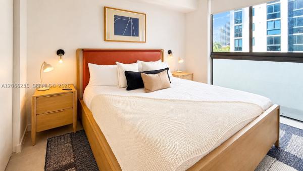 11 NE 6th St #212, Miami, Florida 33132, image 3