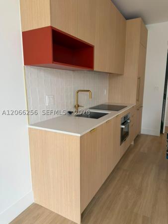 90 NE 32nd St #807, Miami, Florida 33145, image 3