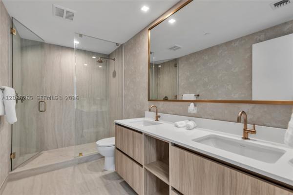 77 Se 5th St #2006, Miami, Florida 33131, image 2