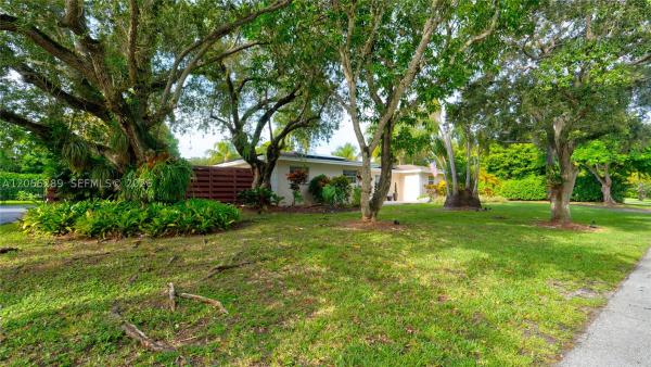 8340 SW 163rd St, Palmetto Bay, Florida 33157, image 1