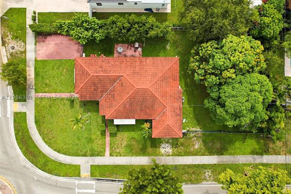 Cherney, 1200 NE 131st St, North Miami, Florida 33161, image 3