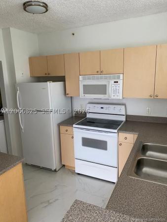 7980 N Nob Hill Rd #102, Tamarac, Florida 33321, image 1