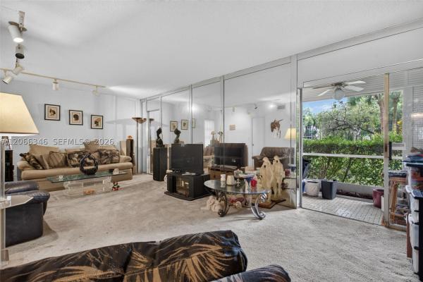 Las Vistas In Inverrary, 3772 Inverrary Blvd #101, Lauderhill, Florida 33319, image 3