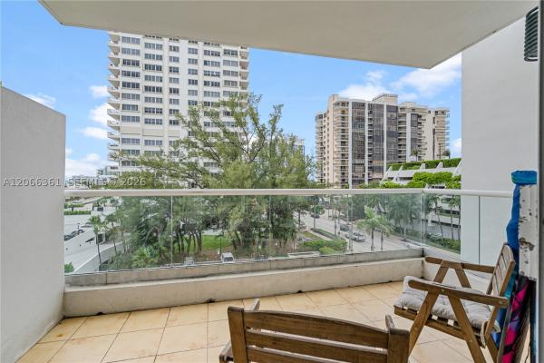 Casablanca Villas, 6362 Collins Ave #503, Miami Beach, Florida 33141, image 2