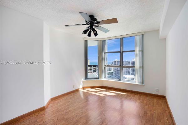 Mystic Pointe Tower 500, 3530 Mystic Pointe Dr #3214, Aventura, Florida 33180, image 1
