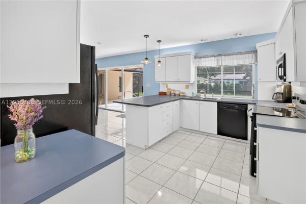 Tanglewood Estates, 14311 SW 74th Ct, Palmetto Bay, Florida 33158, image 2