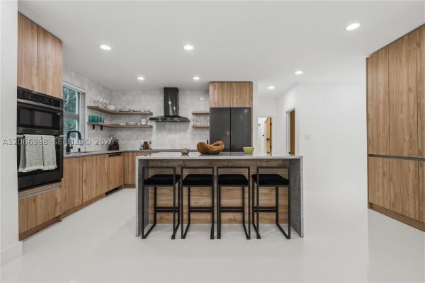 Royal Oaks, 16203 NW 82nd Pl, Miami Lakes, Florida 33016, image 3