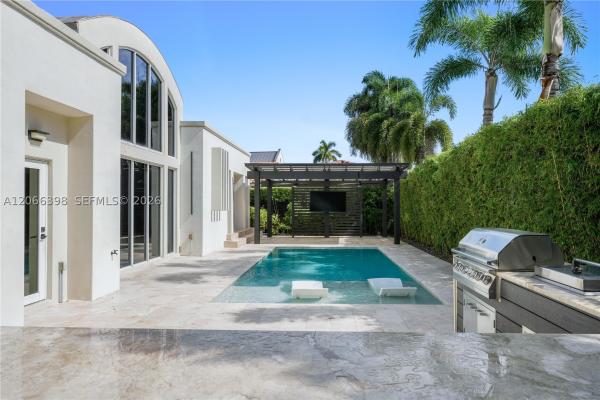 Royal Oaks, 16203 NW 82nd Pl, Miami Lakes, Florida 33016, image 1