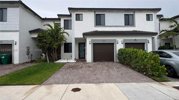 13642 SW 157th Pl, Unincorporated Dade County, Florida 33196, image 1