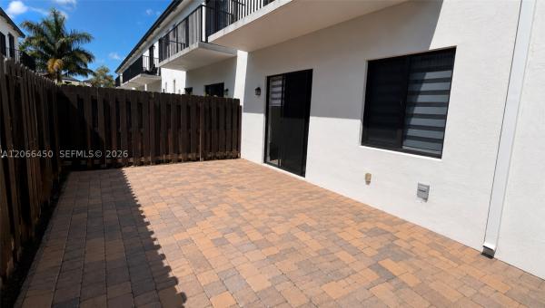 13642 SW 157th Pl, Unincorporated Dade County, Florida 33196, image 3