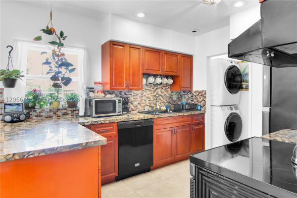 Kendall Green, 1650 NW 1st Way, Pompano Beach, Florida 33060, image 1